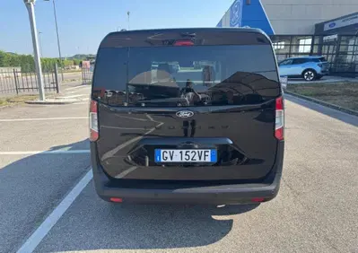 Ford Tourneo Courier 1.0 ecoboost 125cv Titanium (5)