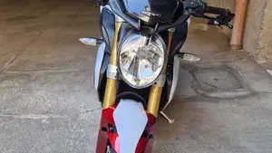 MV Agusta Brutale 800 RR (2015 - 16)  (5)
