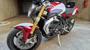 MV Agusta Brutale 800 RR (2015 - 16)  (9)