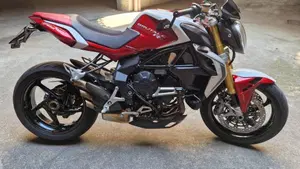 MV Agusta Brutale 800 RR (2015 - 16)  (10)