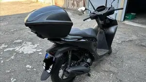 Honda SH 150i Sport (2024 - 25)  (2)