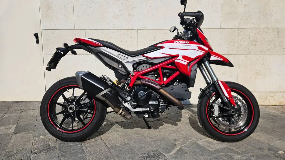 Ducati Hypermotard 821 (2013 - 15)  (2)