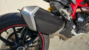 Ducati Hypermotard 821 (2013 - 15)  (9)