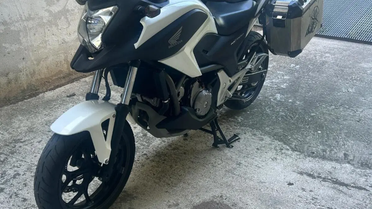 Honda NC700X DCT ABS (2011 - 13)  (4)