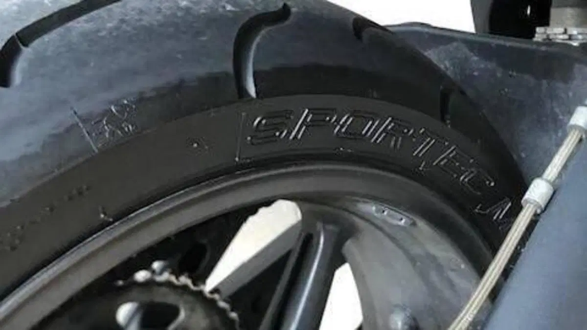 Triumph Street Triple (2007 - 12)  (9)