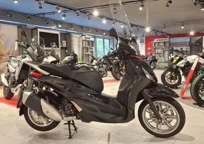 Piaggio Beverly 300 ABS-ASR (2021 - 25) - Annuncio 10079562