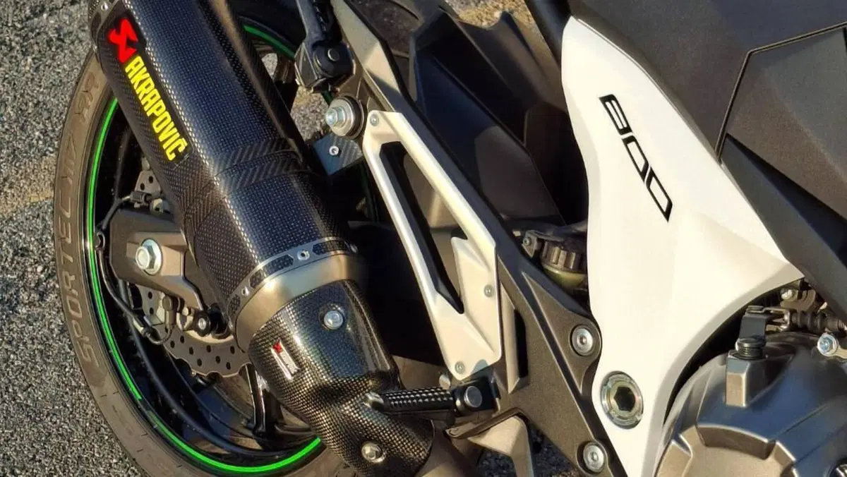 Kawasaki Z 800 ABS (2012 - 16)  (4)