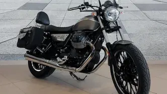Moto Guzzi V9 Roamer (2021 - 24) usata
