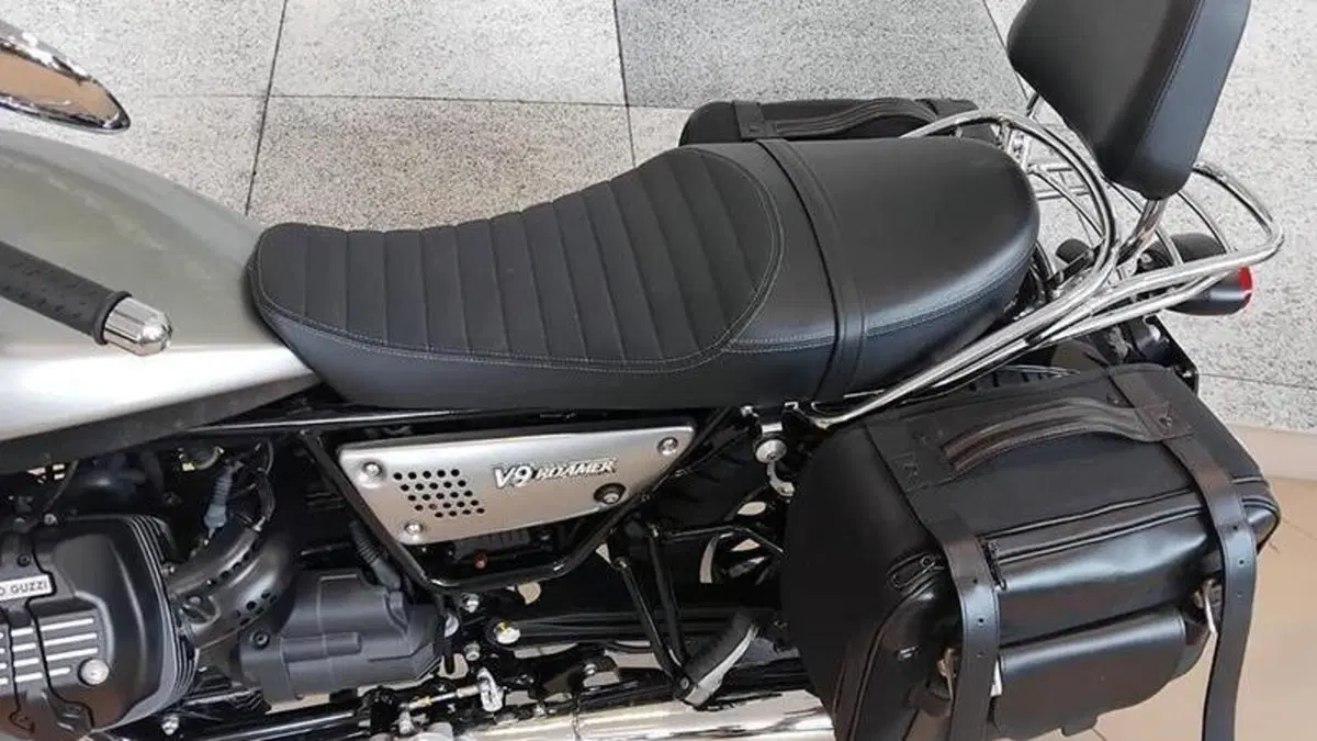 Moto Guzzi V9 Roamer (2021 - 24)  (4)