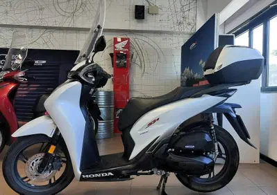 Honda SH 150i Sport (2024 - 25) - Annuncio 10079631