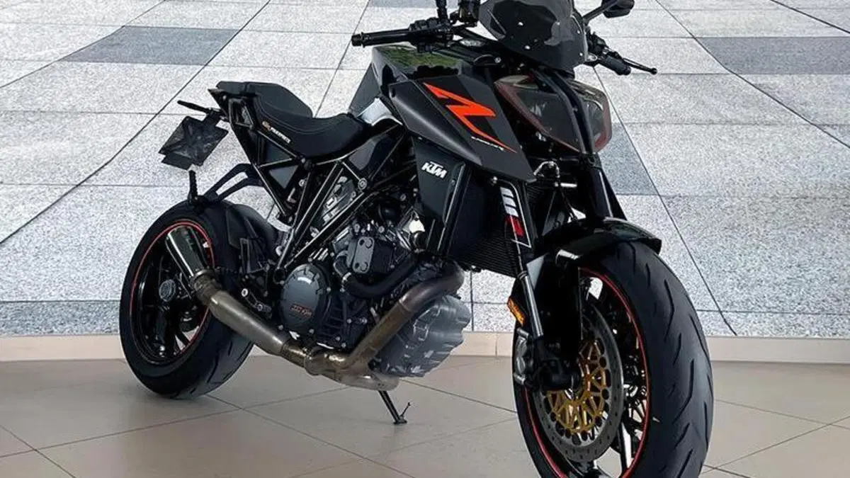 KTM 1290 Super Duke R (2019) 
