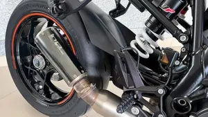 KTM 1290 Super Duke R (2019)  (3)