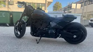 Harley-Davidson 114 FXDR (2019 - 20)  (2)