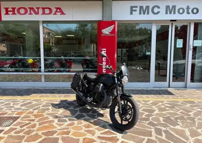 Moto Guzzi V7 Stone (2021 - 24) - Annuncio 10079634