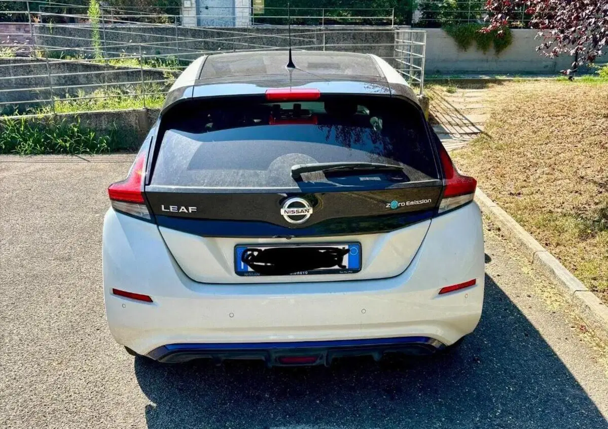 Nissan Leaf N-Connecta (3)