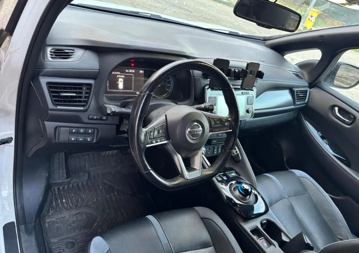 Nissan Leaf N-Connecta (7)
