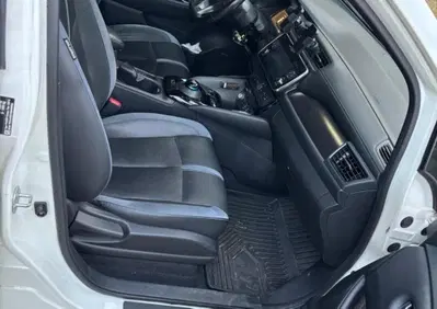 Nissan Leaf N-Connecta (10)