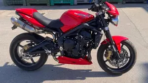 Triumph Street Triple (2007 - 12)  (5)
