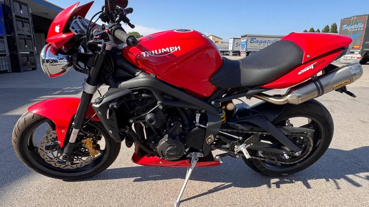 Triumph Street Triple (2007 - 12) 
