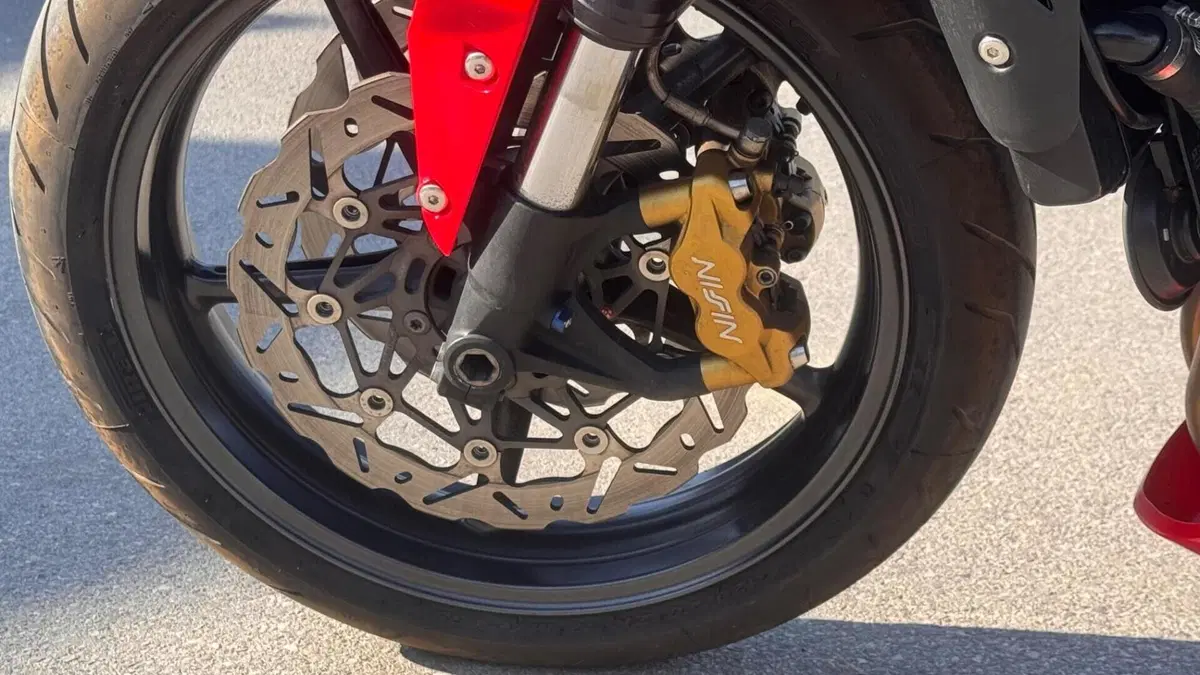 Triumph Street Triple (2007 - 12)  (12)