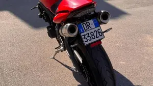 Triumph Street Triple (2007 - 12)  (13)