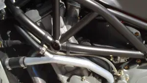MV Agusta Brutale 750 S (2002 - 06)  (5)