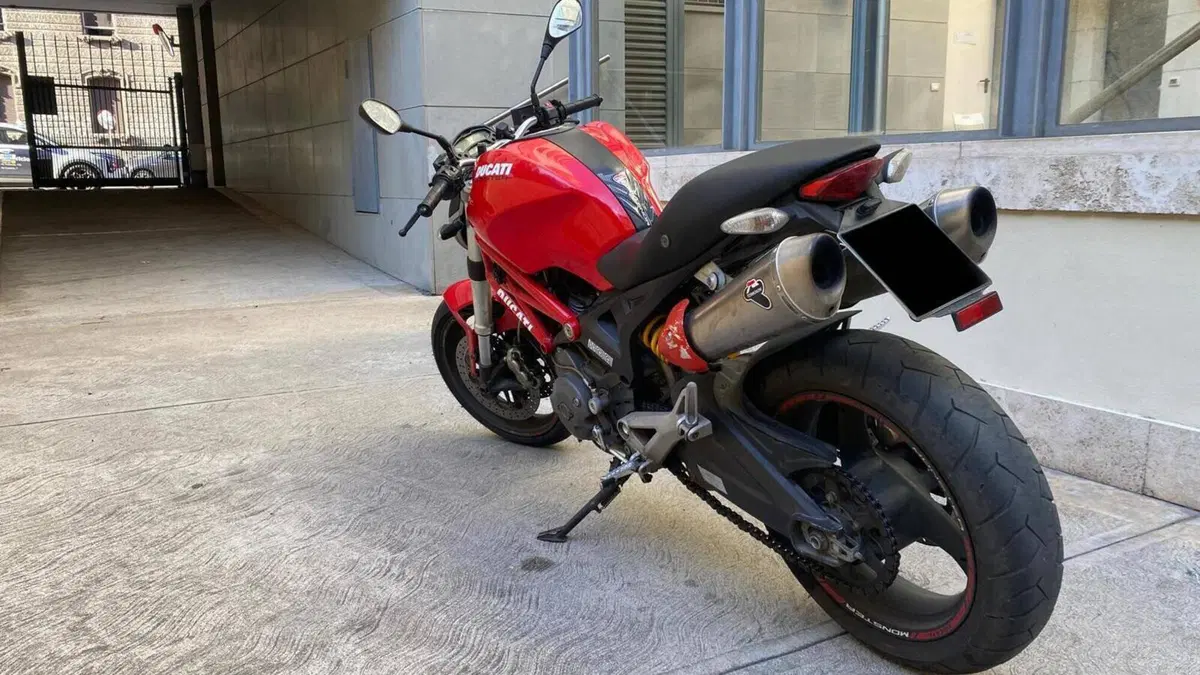Ducati Monster 696 (2008 - 13)  (7)