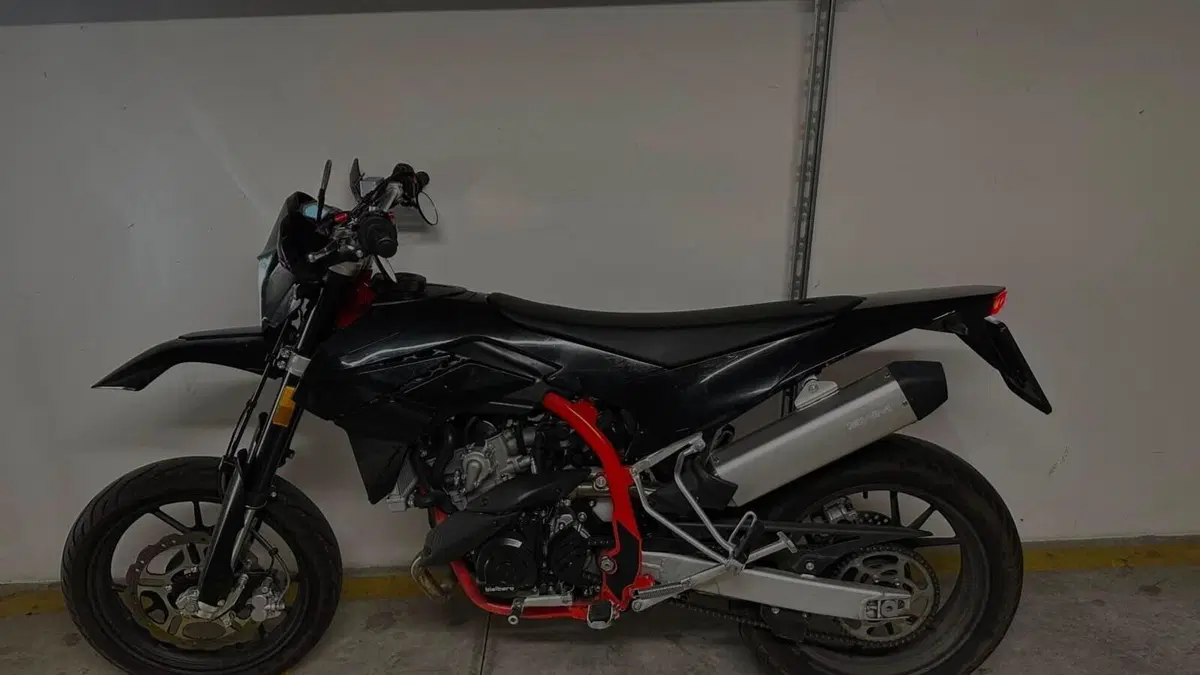 Swm SM 125 R (2025 - 26)  (2)