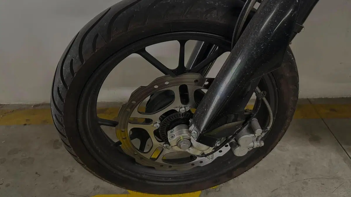 Swm SM 125 R (2025 - 26)  (5)