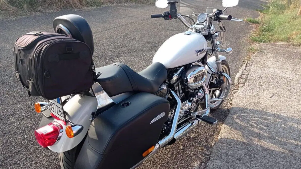 Harley-Davidson 1200T SuperLow (2017 - 20) - XL1200T  (2)