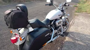 Harley-Davidson 1200T SuperLow (2017 - 20) - XL1200T  (2)