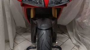 Ducati 996 R (2001) 