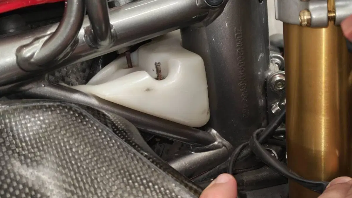 Ducati 996 R (2001)  (10)