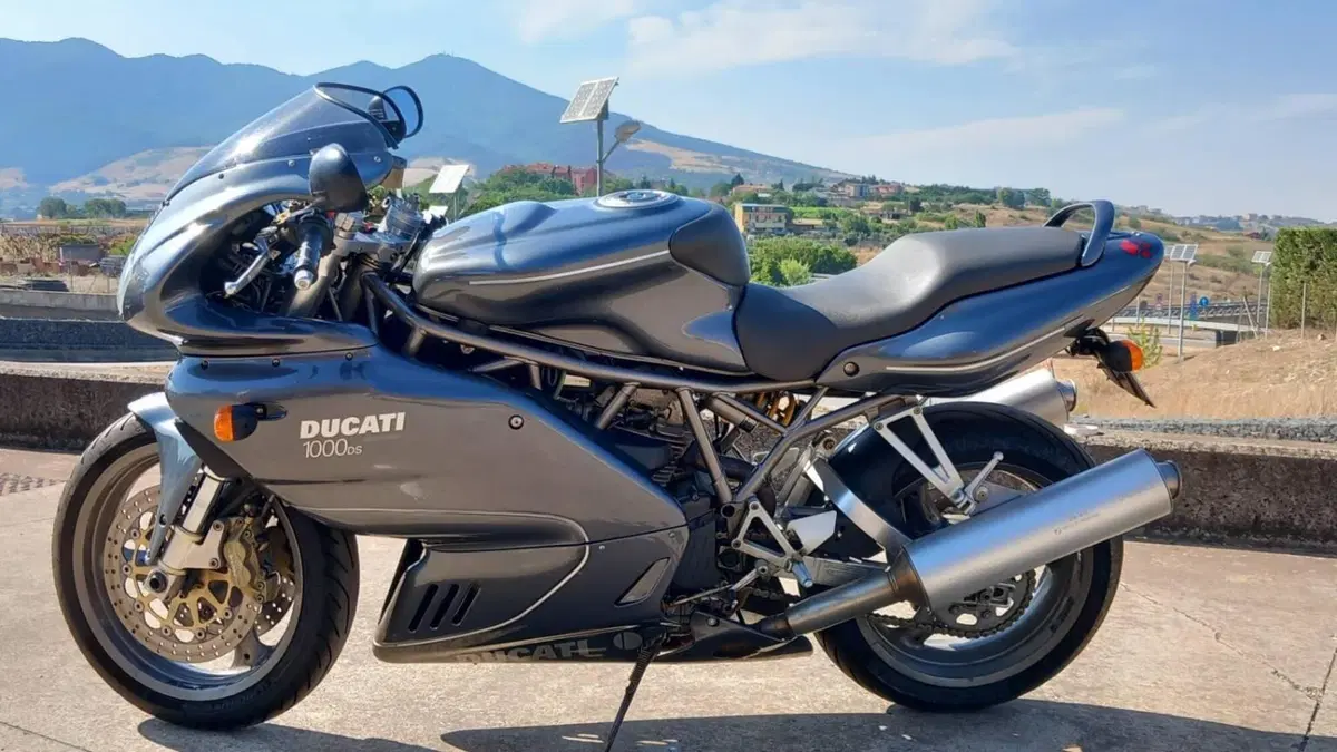 Ducati SuperSport 900 HF (1998 - 00)  (4)