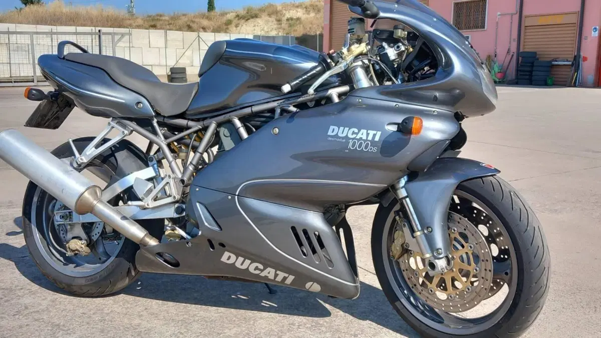 Ducati SuperSport 900 HF (1998 - 00)  (5)