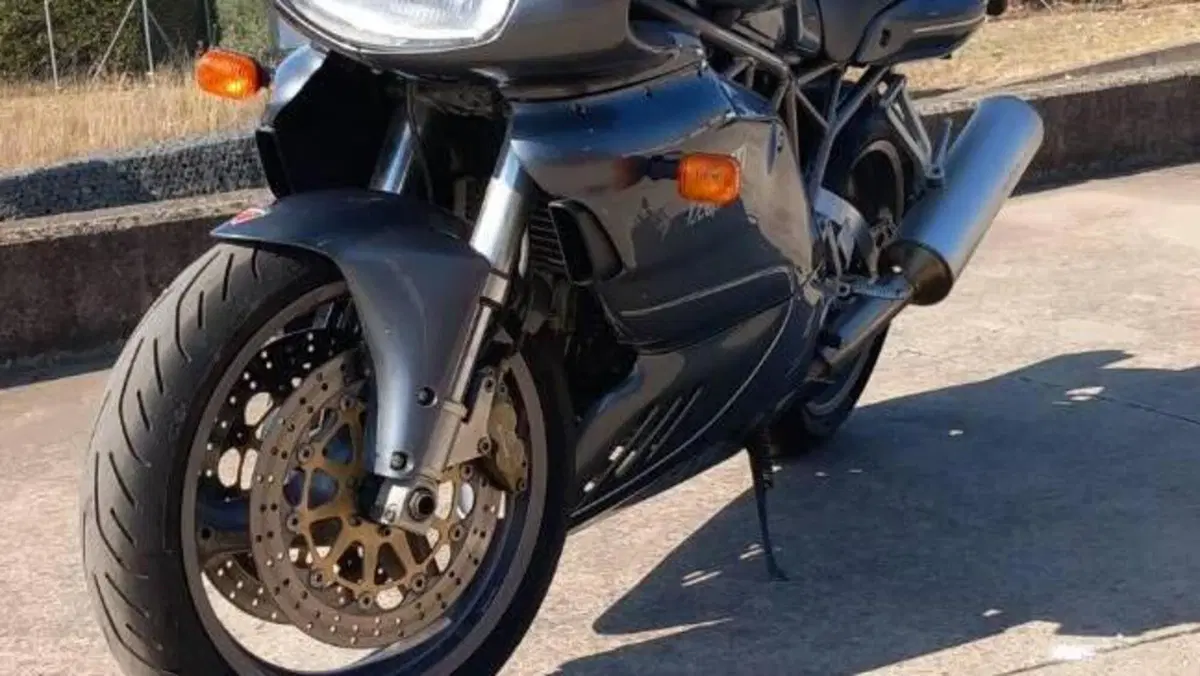 Ducati SuperSport 900 HF (1998 - 00)  (6)