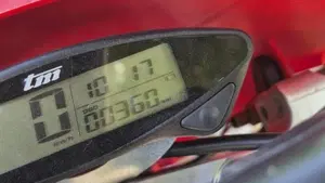 Tm Moto EN 125 ES Fi 2T (2025)  (4)