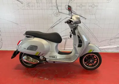 Vespa GTS 300 Super Tech (2023 - 24) - Annuncio 10079820