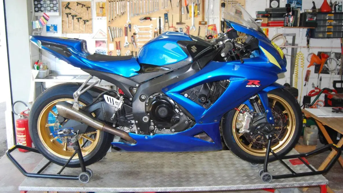Suzuki GSX R 750 (2008 - 10) 