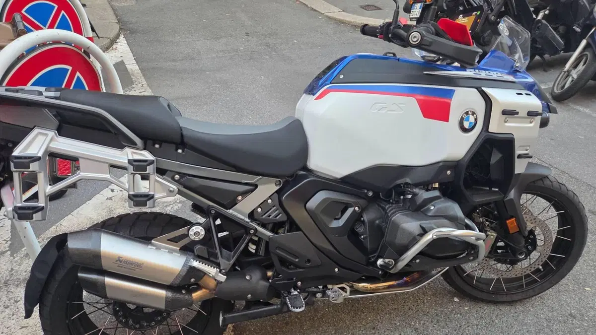 Bmw R 1300 GS Adventure Trophy (2025 - 26)  (8)