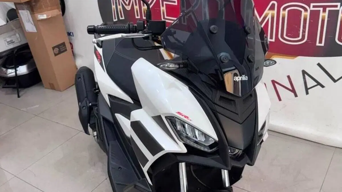 Aprilia SR GT 200 (2025 - 26) 