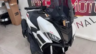 Aprilia SR GT 200 (2025 - 26)