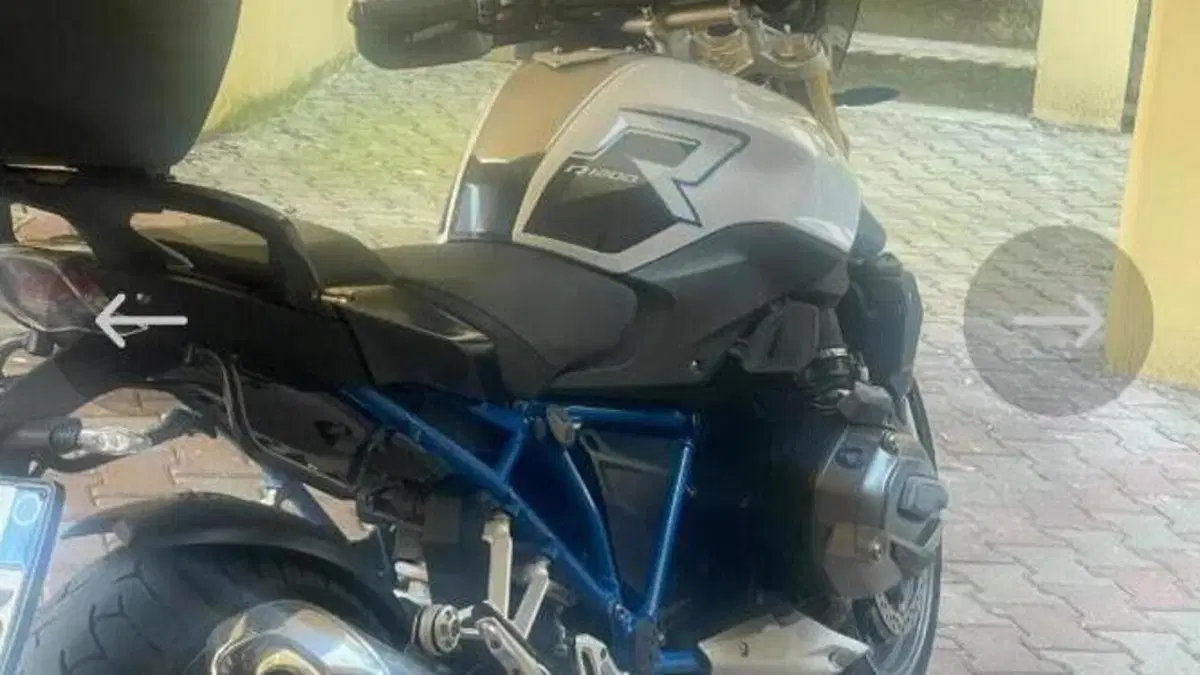 Bmw R 1200 R (2017 - 18)  (2)
