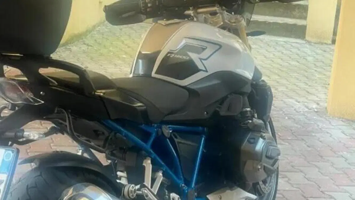 Bmw R 1200 R (2017 - 18)  (6)