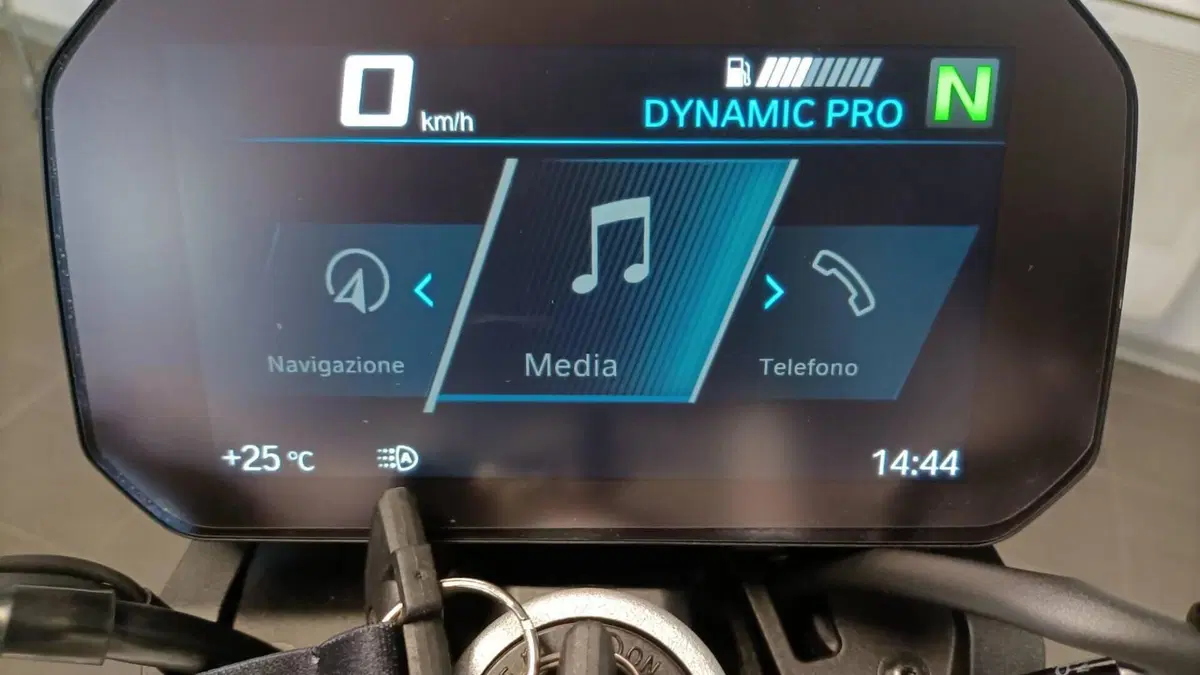 Bmw F 900 R (2021 - 24)  (8)