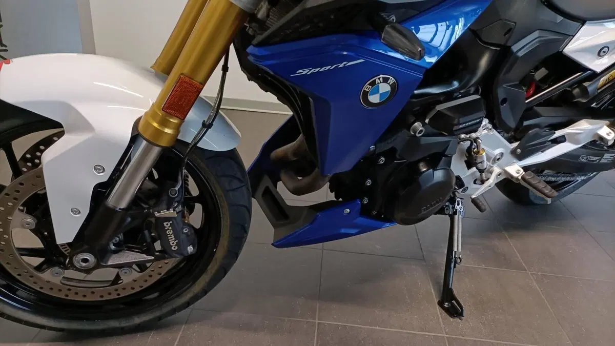 Bmw F 900 R (2021 - 24)  (15)