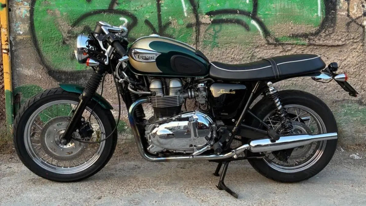 Triumph T 100 