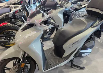Honda SH 150i (2024 - 25) - Annuncio 10079876