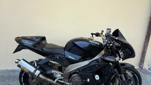 Aprilia Tuono 1000 R (2004 - 05)  (17)