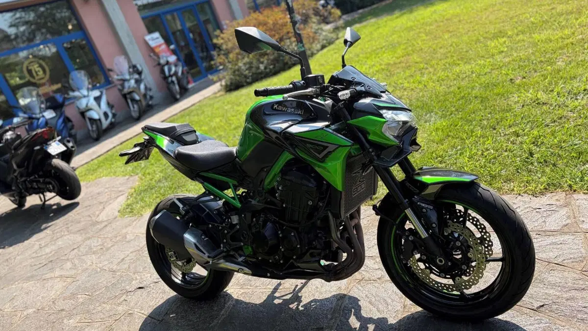 Kawasaki Z 900 (2021 - 24)  (4)